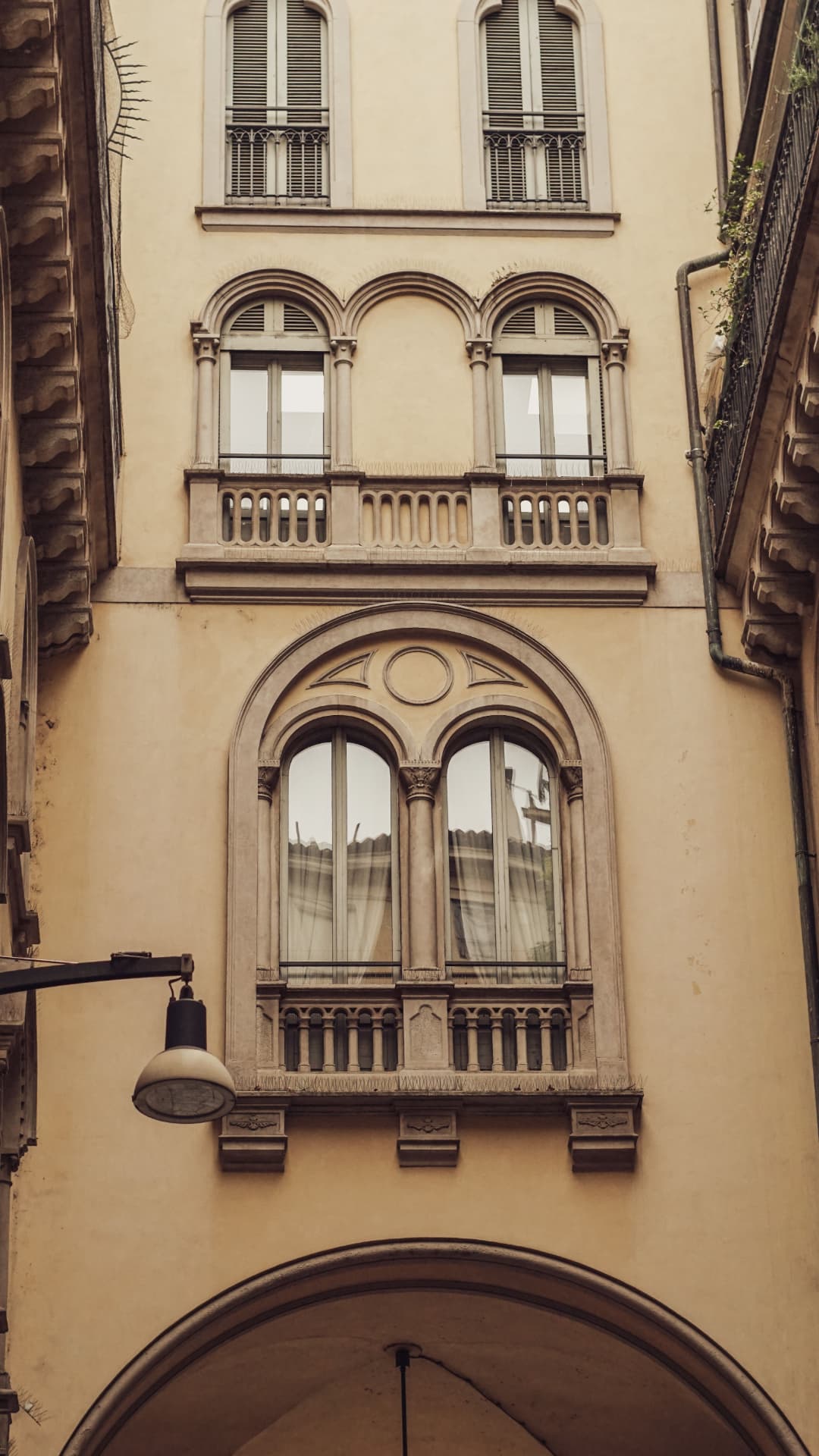 Oltrarno Windows